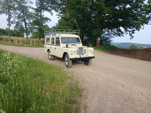 Land rover santana - land, 109